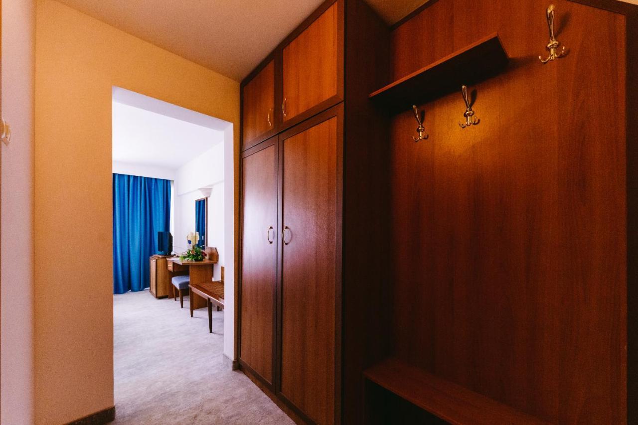 Hotel Condor Mamaia Exteriér fotografie