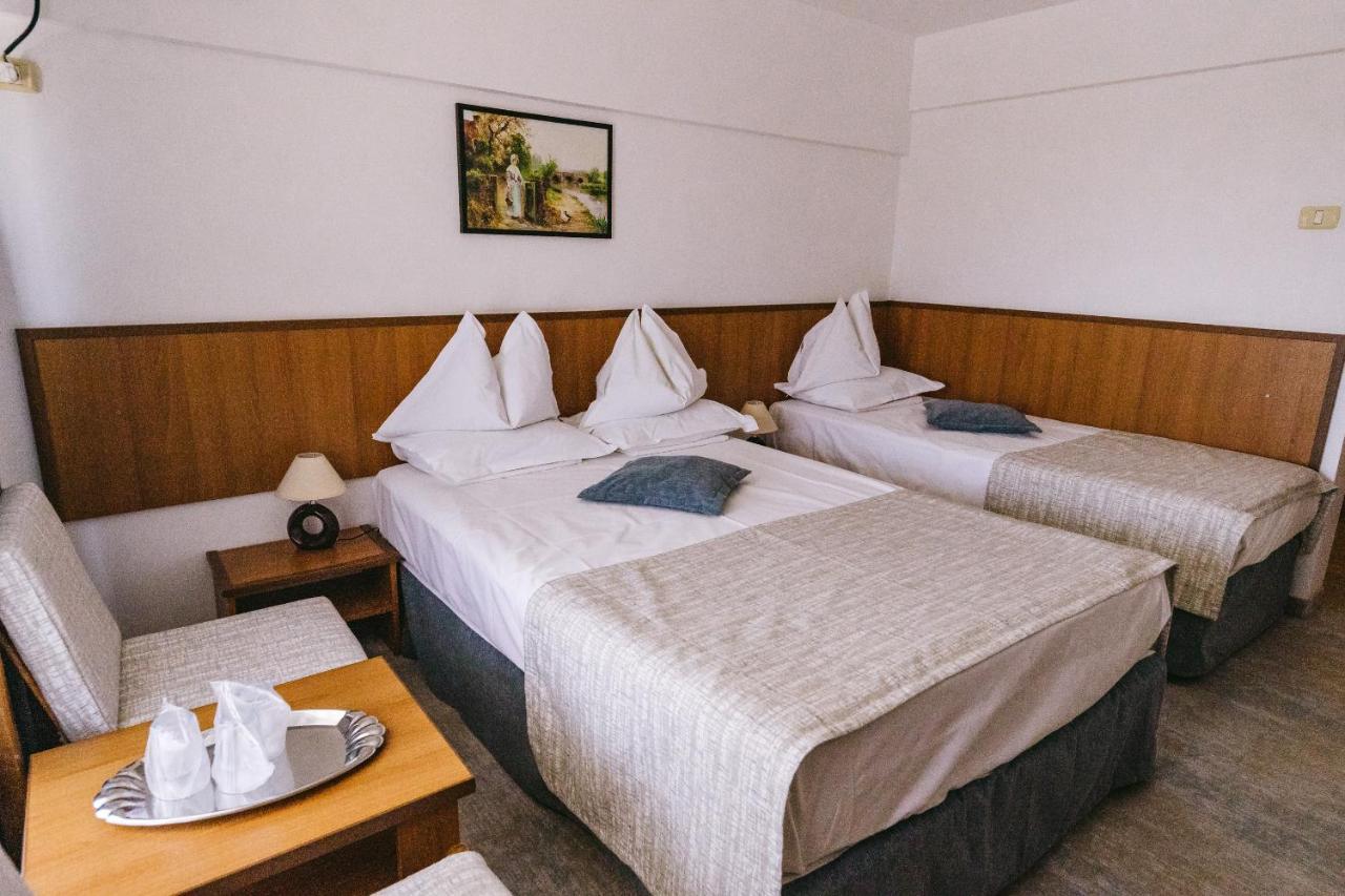 Hotel Condor Mamaia Exteriér fotografie