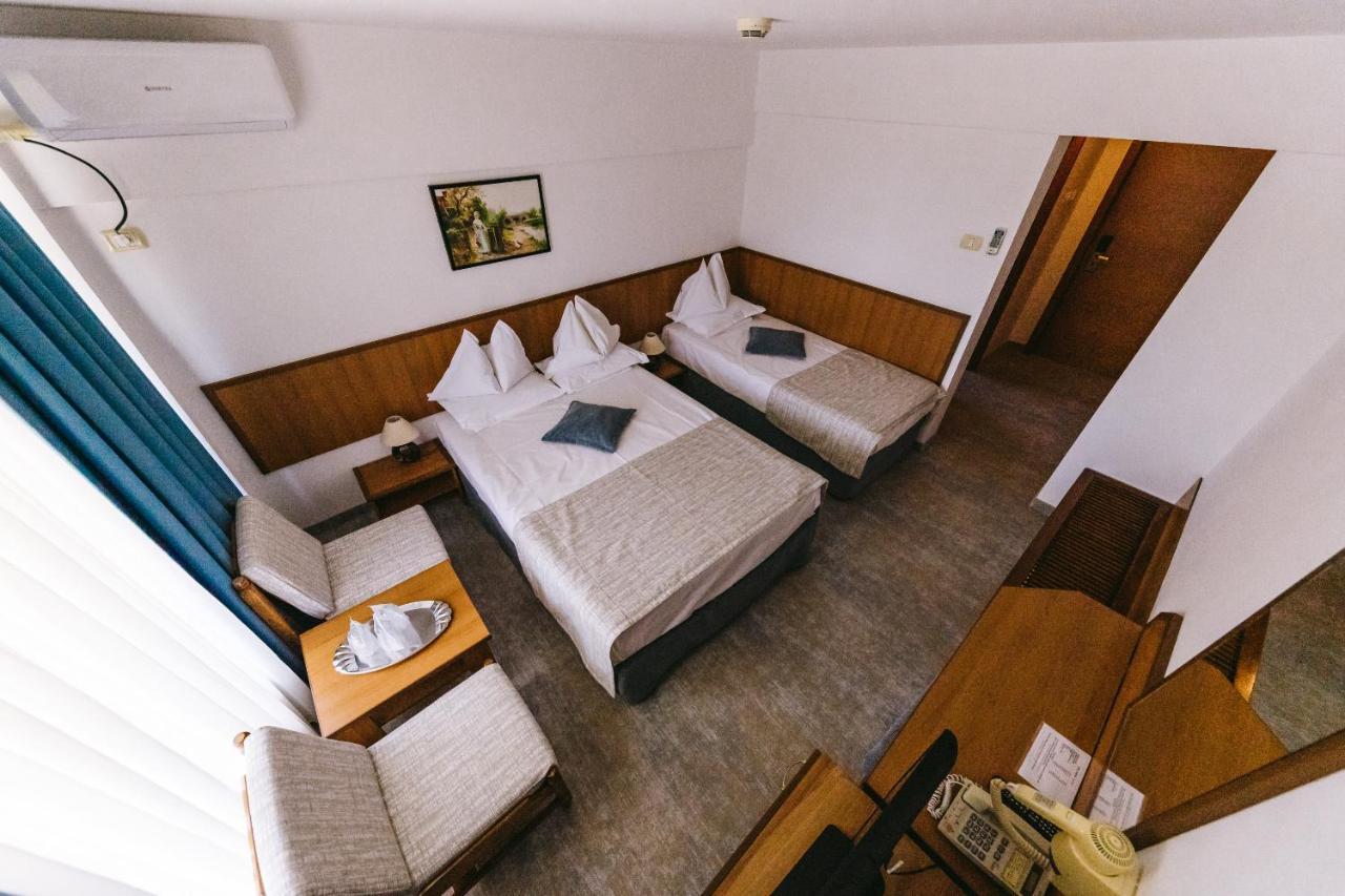 Hotel Condor Mamaia Exteriér fotografie