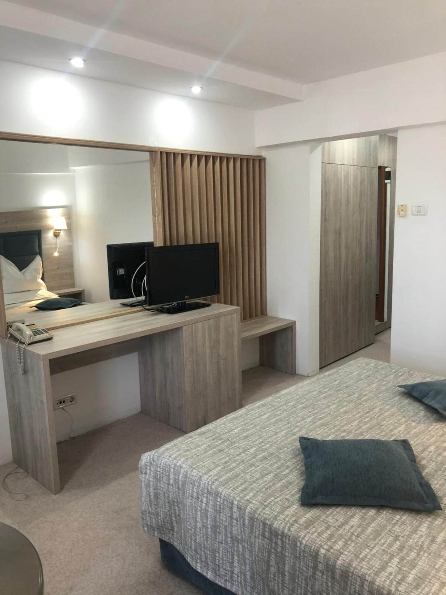 Hotel Condor Mamaia Exteriér fotografie