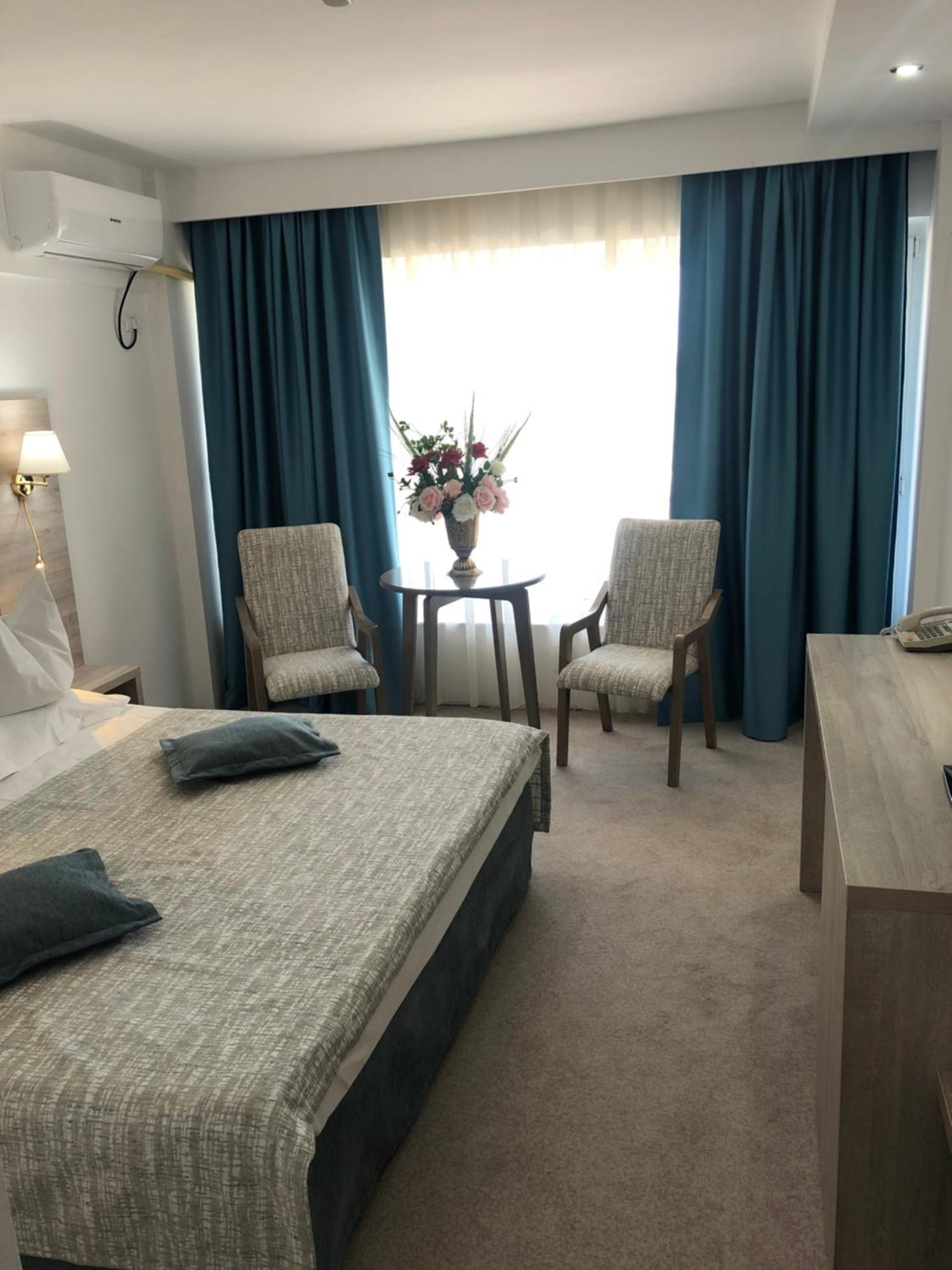 Hotel Condor Mamaia Exteriér fotografie
